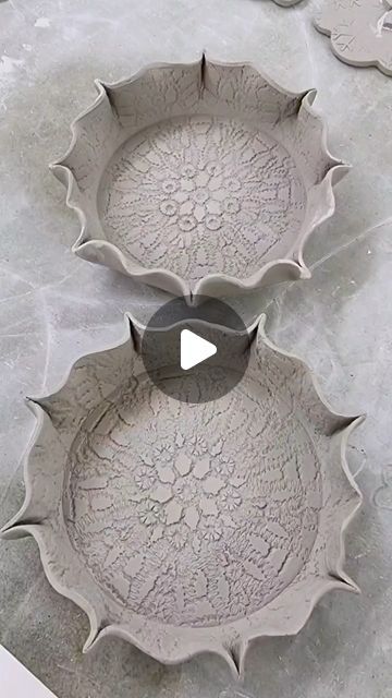 hartleyandnoble on Instagram: Fancy making drape formed pottery?? In this video, @farforestceramics transforms a scrap of clay into a trinket dish, using one of our… Pottery Diy, Clay Pottery Ideas, Modelling Clay Ideas, Handmade Clay Pots, Clay Lesson, Clay Moulding, Handmade Ceramics Plates, Pottery Lessons, Beginner Pottery