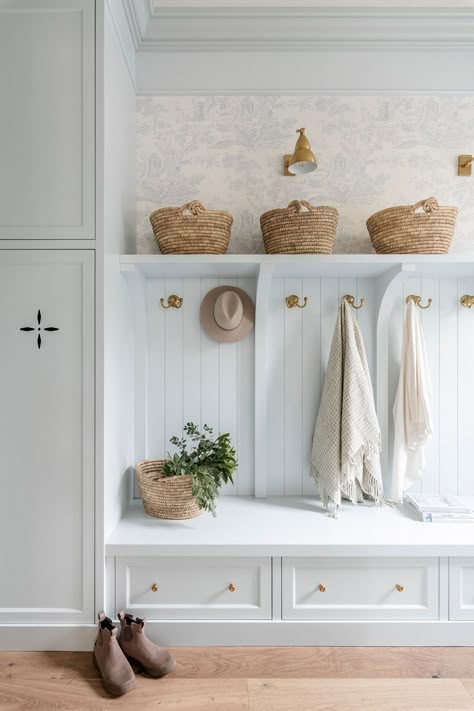 Florida Mudroom, Mudroom Cubbies With Bench, Limestone Fireplace Surround, Coat Room, Rustic Wood Doors, Parisian Architecture, Grandma Style, Florida Decor, Weekly Inspiration