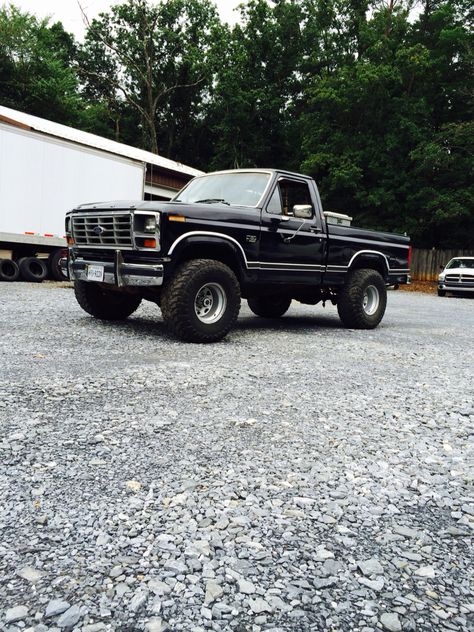 86 f150 1986 F150, 86 F150, Diesel Trucks Ford, American Pickup Trucks, Ford Trucks F150, Trucks Lifted Diesel, Vintage Pickup Trucks, Ford F150 Pickup, Mud Trucks