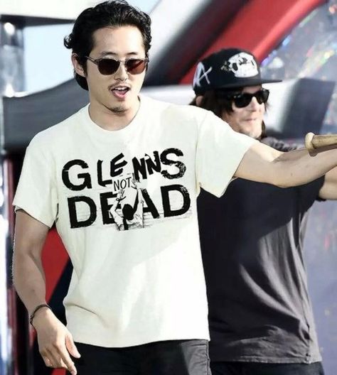 Steve Yeun, Glenn The Walking Dead, Steven Yuen, Glenn Y Maggie, Glenn Rhee, Twd Funny, Twd Memes, Twd Comics, Steven Yeun