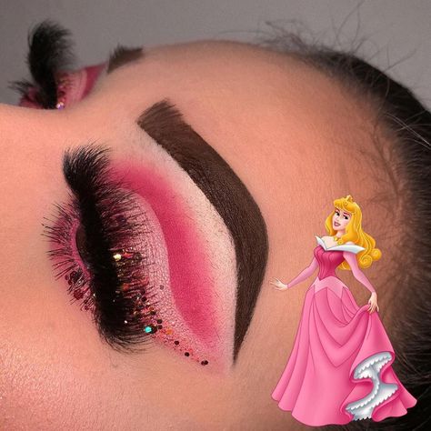 💕iikonn lashes in Bad and Boujee💕makeup by💕@_nancy.jasmine ・・・ 𝔰𝔩𝔢𝔢𝔭𝔦𝔫𝔤 𝔟𝔢𝔞𝔲𝔱𝔶 👑 - - - - - - - - - - - - - - - - Follow me (@_nancy.jasmine) for more💕💕 - - - - - - - - - - - - - - - -  get the look 👇🏼😎: ʙʀᴏᴡs: @anastasiabeverlyhills dark brown pomade  ᴇʏᴇs:  @bhcosmetics take me back to Brazil @colourpopcosmetics x @iluvsarahii through my eyes  @colourpopcosmetics x @iambeckyg princesa on lid  @kissmenowproducts glitter set 6  @iikonn bad and boujee lashes  @elfcosmetics c Disney Eye Makeup, Disney Inspired Makeup, Disney Princess Makeup, Lashes Natural Look, Princess Makeup, Lashes Natural, Disney Makeup, Luxury Lashes, Bad And Boujee