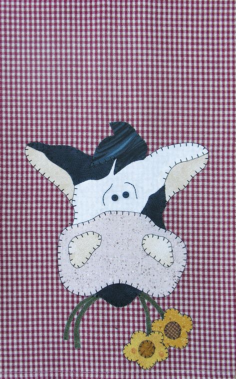 (TWB-EP12) E-pattern P12 Cow Patternlet Ladybug Applique, Quilts Designs, Cow Applique, Applique Towels, Towel Ideas, Appliqué Ideas, Quilt Applique, Appliqué Quilts, Farm Quilt