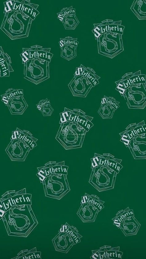 Slytherin Wallpaper Iphone, Slytherin Wallpaper, Slytherin House, Harry Potter Wallpaper, Real Friends, Instagram Highlight Icons, Ravenclaw, Christmas List, Wallpaper Iphone