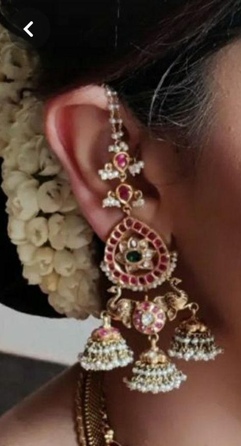 Bridal Gold Earrings Indian Design, Ear Mattal Gold, Diamond Matilu Designs, Kundan Chandbali Earrings Gold, Mattal Earrings, Earchains Gold, Maatilu Designs, Jumka Gold Designs, Maatilu Gold