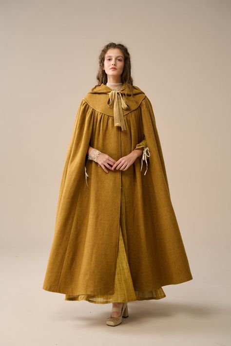 Perfumer 33 | hooded wool cloak – Linennaive Medieval Clothing Aesthetic, High Fantasy Clothing, Pilgrim Fashion, Harry Potter Cloak, Cloak Fashion, Fantasy Cloak, Fantasy Cape, Elf Aesthetic, The Aristocrats