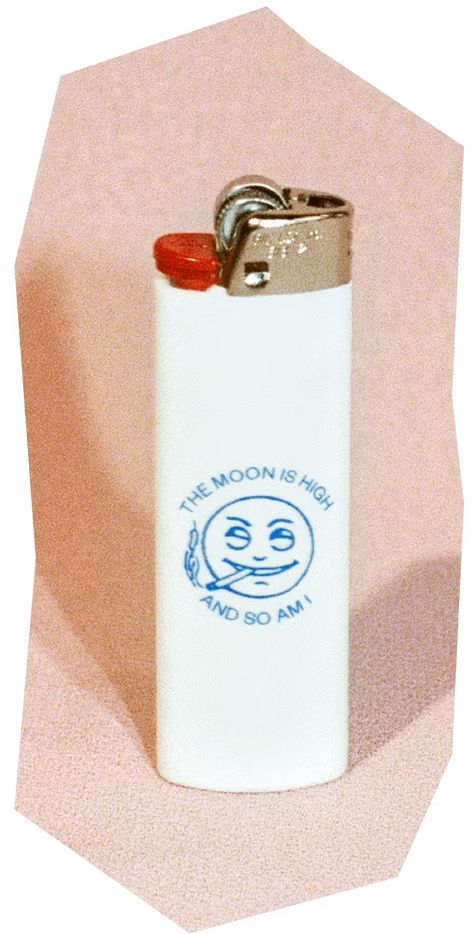 Moon Lighter Fun Lighters, Lighters Design, Lighter Aesthetic, Lighter Design, Vintage Lighter, Custom Lighters, Bic Lighter, Moon Logo, Lighter Case