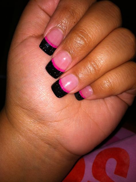 Black And Pink Tip Nails, Hot Pink And Black Nails Acrylics Short, Black And Pink Square Nails, Black And Pink French Tip Nails, Hot Pink Black Nails, Hot Pink And Black Nails Acrylics, Black And Hot Pink Nails, Nails With Hot Pink, 2000s Homecoming