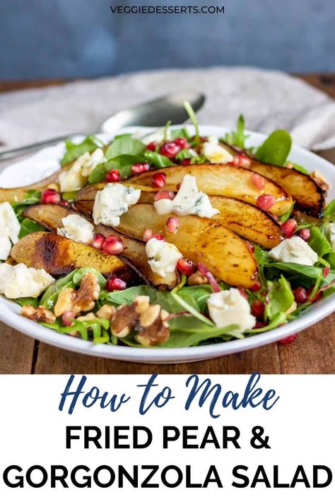 This Pear and Gorgonzola Salad is a delicious winter salad. Creamy, strong gorgonzola pairs with sweet pan-fried pears and crunchy walnuts! Roasted Mashed Potatoes, Pear Gorgonzola Salad, Pear And Gorgonzola, Roasted Pear Salad, Maple Roasted Carrots, Gorgonzola Salad, Roasted Pear, Good Meatloaf Recipe, Gorgonzola Cheese