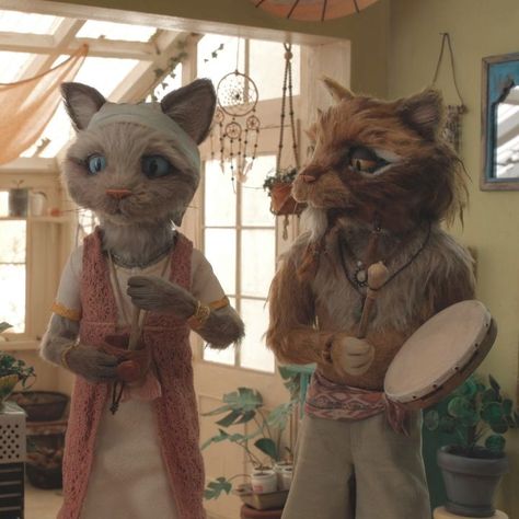 The House Stop Motion, The House Netflix Movie, Fantastic Mr Fox Matching Pfp, The House Movie, Netflix Animation, Netflix Home, Cat Custom, Fantastic Mr Fox, Mr Fox