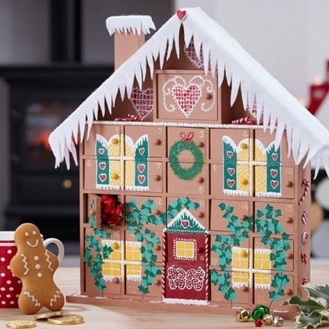 Wooden House Advent Calendar, House Advent Calendar, Advent Calendar House, Advent House, Make A Gingerbread House, Gingerbread House Designs, Wooden Advent Calendar, Advent Calenders, Diy Calendar