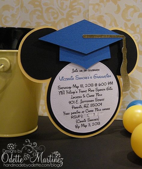 A  fun idea... Mickey Mouse Graduation, Graduation Invitation Wording, Invitation Handmade, Nurse Graduation Cap, Disney Graduation, Pre K Graduation, Graduation Party Diy, 8th Grade Graduation, College Graduation Parties