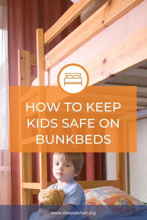 There’s no doubt that bunk beds are a convenient solution for families with multiple children and a limited number of bedrooms. They save space, and they can make a smaller bedroom seem a lot bigger. However, cautious parents have safety concerns. What are the dangers of falling out of bed? #bunkbeds Bunk Bed Safety Ideas, Toddler Bunk Beds Diy Small Rooms, Bottom Bunk Bed Decorating Ideas, Bunk Bed Railing Ideas, Bunk Beds For Toddlers, Toddler Shared Bedroom, Otroška Soba, Bunk Bed Hacks, Safe Bunk Beds