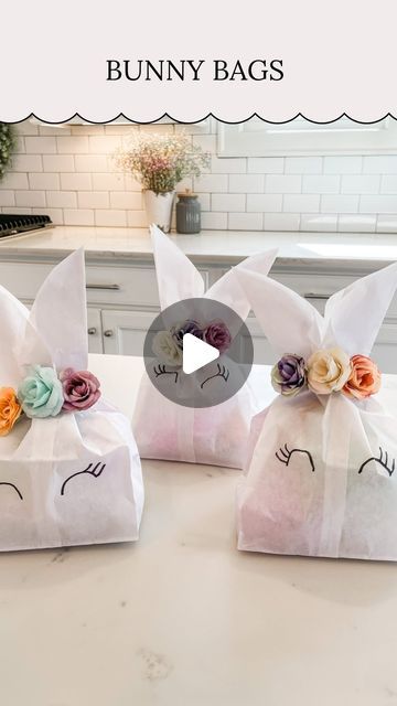 Kelsi Savage on Instagram: "🐰 DIY Bunny Bags 🐰⁣
⁣
Spring is just around the corner so I’m resharing these bunny bags I made last year that were a hit! These are SO easy to make and such a fun way to package up goodies for Easter! Save this idea to come back to when you’re ready for spring DIY inspo!! ⁣
.⁣
.⁣
.⁣
.⁣
#easter #easterdiy #diyeaster #springdiy #easterbunny #eastercrafts #eastercraft #springcrafts #springiscoming #diycrafts #diycraft" Bunny Packaging, Diy Bunny, Easter Bags, Resurrection Sunday, Bunny Bags, Instagram Diy, Spring Sign, Spring Is Coming, Spring Diy