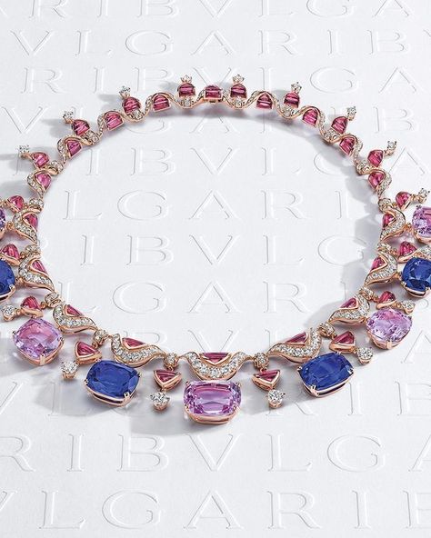 Ancient Jewels, Bvlgari Jewelry, Jewelry Accessories Ideas, Precious Gemstones, High Jewelry, Morganite, Modern Jewelry, Jewelry Trends, Cute Jewelry