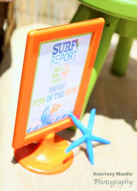 Surfer Boy Luau | CatchMyParty.com Up Birthday Party Ideas, Surfer Party, Surf Birthday Party, Up Birthday Party, Surf Boy, Surf Party, Luau Party Decorations, Pool Beach Party, Luau Birthday Party