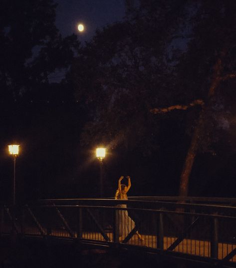 dancing under the moon #ballet #cinematicphotographer #dirtybootsandmessyhair #unscriptedposingapp #belovedstories #loveandwildhearts #visualpoetry #777luckyfish #seniorphotographer #seniorpictures #seniorinspo #dancephotography #lalaland #michiganphotographer #authenticlovemag #cinematiclook keywords - senior pictures, ballet, dance, la la land, moon, moonlight, dancing, twirling, Michigan photographer, senior inspo, fairytale, nostalgic, dreamy, cinematic look, documentary style, visual ... Dancing Under The Moon, Under The Moon, Visual Poetry, Dance Photography, Senior Photographers, Messy Hairstyles, Senior Pictures, Ballet Dance, The Moon