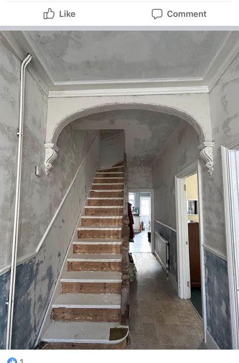 Plaster Archway, Arch Entryway Interior, Corbel Arch, Indoor Stairs, Arch Entryway, Thesis Ideas, Senior Thesis, Basement Kitchen, Extension Ideas