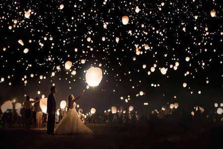 nighttime wedding lantern release Unique wedding ideas for your big day #invitedbylamworks #Decoration Ideas #weddingtrends #weddingseason Wedding Lanterns Release, Wedding Send Off Ideas, Send Off Ideas, Anniversary Photo Album, Wish Lanterns, Night Time Wedding, Chinese Paper Lanterns, Wedding Themes Summer, Floating Lanterns