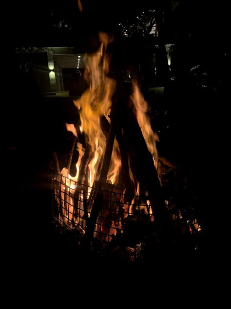 One of the best things about a cold chilly nights at the hills is a bonfire. If its cold, you are at the hills, this is a must do at night Travel Diary, Good Things, Travel