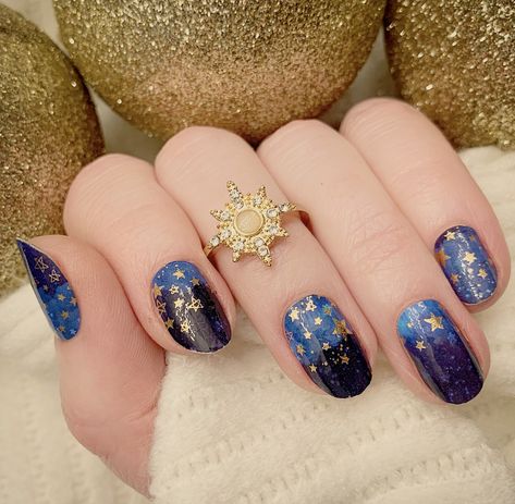 "Starry Sky" from Embrace Your Style Nails: real nail polish wraps with hundreds of amazing styles of nail wraps. Simply peel, stick, and file! Salon quality manicures at home in minutes! Use code Pinterest15 for 15% off your first order and all orders over $15 ship FREE! www.embraceyourstylenails.com @EmbraceYourStyleNails Nails Real, Nail 2023, Sky Nails, November Nails, Style Nails, Cute Gel Nails, Design Nail, Nail Polish Designs, Gel Nail Designs