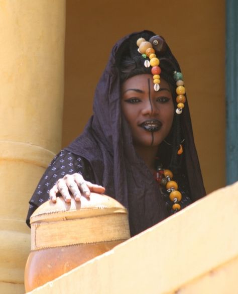 Fula Women | Beautiful Fulani Women African People, We Are The World, African Diaspora, Traditional Fashion, African Culture, African Beauty, People Of The World, World Cultures, West Africa