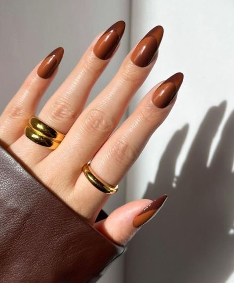 34 Dreamy Fall French Tip Nails 2023 - Fall French Manicure Neutral Mani, French Tip Manicure, Brown Nail, French Manicures, Velvet Nails, Nagellack Trends, September Nails, Fall Manicure, Plaid Nails