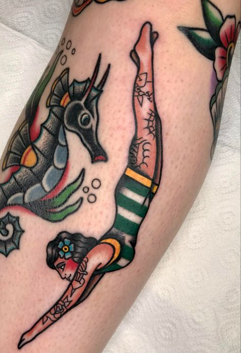 Traditional Sealife Tattoo, Diving Pinup Tattoo, American Traditional Scuba Diver Tattoo, Old Scuba Diver Tattoo, American Traditional Seashell Tattoo, Diving Mermaid Tattoo, Traditional Sea Creature Tattoo, Traditional Beach Tattoo, American Traditional Nautical