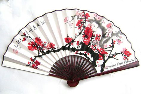 Cherry blossom design on the fan Japanese Souvenir Ideas, Wedding Favors For Principal Sponsors, Cherry Blossom Theme, Asian Party, Fan Tattoo, Chinese Fans, Chinese Fan, Chinese Paper, Japanese Fan