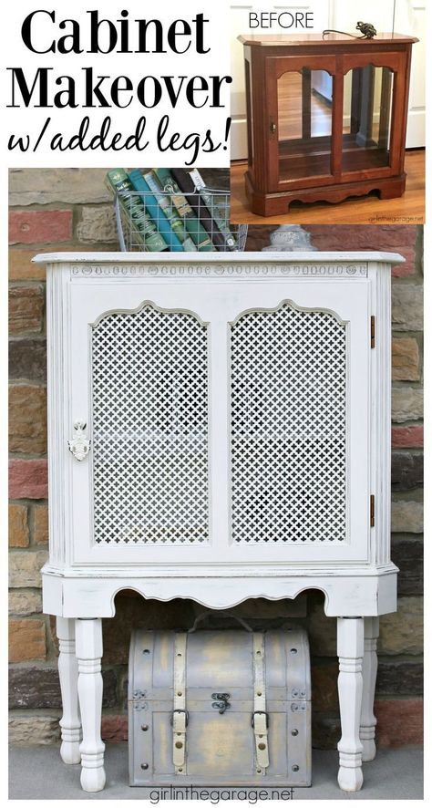 Diy Curio Cabinet, Painted Curio Cabinets, Curio Cabinet Makeover, Cabinet Makeover Diy, Painting Wooden Furniture, Furniture Repurpose, Furniture Flips, Diy Furniture Renovation, Cabinet Makeover