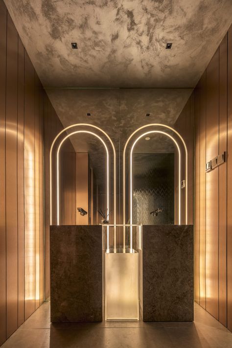 Vincenzo De Cotiis, Restaurant Bathroom, مركز ثقافي, Restroom Design, Bar Design Awards, Bathroom Design Layout, Public Bathrooms, Washroom Design, Technical Writing