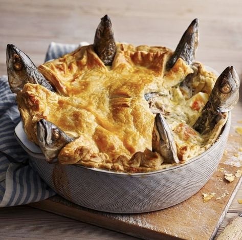 Cornish Aesthetic, Party Pies Recipe, Turkey And Ham Pie, Ghibli Aesthetic, Mackerel Recipes, Rick Stein, Pie Party, Fish Pie, Vegan Pie