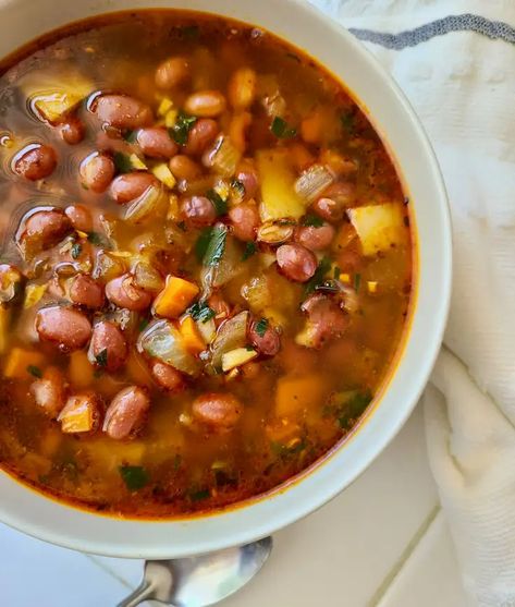 Mayan Recipes, 10 Bean Soup, Bean Soup Mix Recipe, Soups Vegan, Kidney Bean Soup, Bean Soups, Red Beans Recipe, Recipes With Kidney Beans, Red Bean Soup