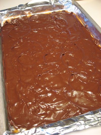 Alice Belle's World's Best English Toffee Recipe English Toffee Candy Recipe, English Toffee Recipe, Toffee Candy, Toffee Recipe, Skip To My Lou, English Toffee, Homemade Candies, Yummy Sweets, Sweets Treats