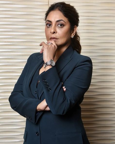 Shefali Shah, Ram Gopal Varma, Branded Clothes, Hindi Movie, Public Places, Acting Skills, Netflix Originals, Marriage Life, Film Producer