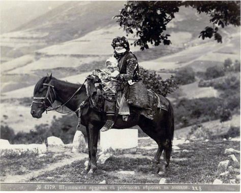 Armenian woman and child riding a Karabakh horse of working type. Old Shushi Cowgirl Vintage, Bronc Riding, Cowgirl And Horse, Little Cowboy, Vintage Cowgirl, Cowboy Art, Images Vintage, Photos Vintage, A Cow