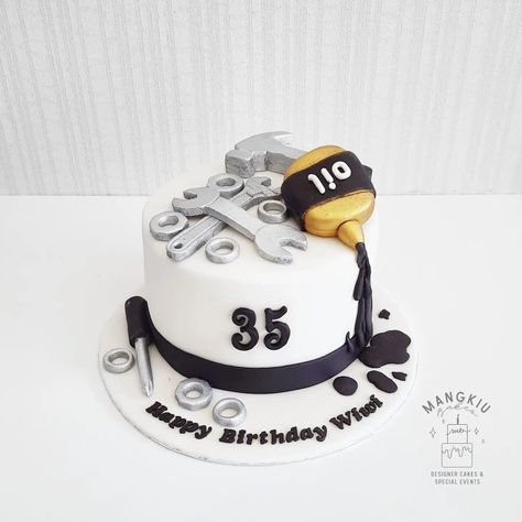 Mechanic Cake, Up Date, Placing An Order, Cake Frosting, Drip Cakes, Custom Cakes, Birthday Cakes, Cake Designs, Bump