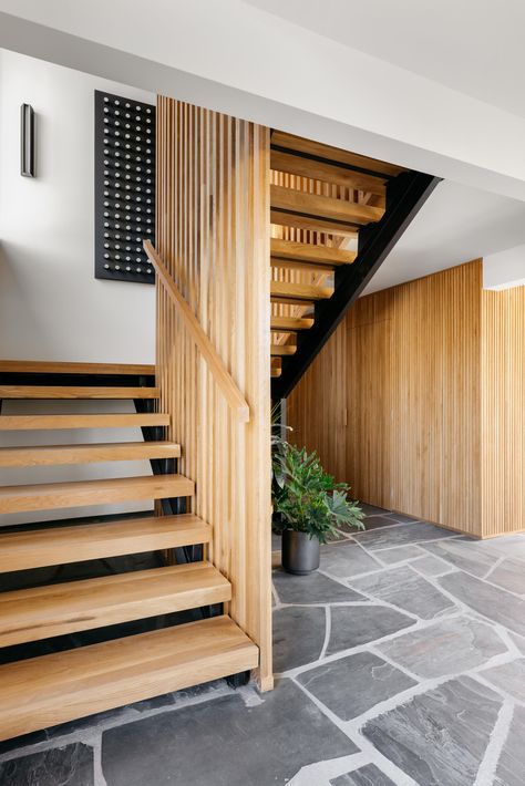 Mid Century Stairs, Midcentury Architecture, Wood Railing, Midcentury Home, Modern Stairs, Modern Staircase, Post And Beam, Historic Home, Staircase Design