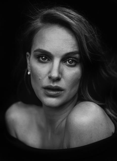 Hollywood Reporter, Celebrity Portraits, Film Producer, The Hollywood Reporter, Natalie Portman, Black And White Portraits, Portrait Inspiration, 인물 사진, White Photo