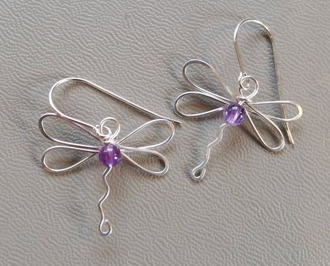 Jewerly Organizer Ideas, Homemade Baking Soda, Wire Dragonfly, Silver Wire Jewelry, Jewerly Organizer, Homemade Baking, February Birthstone Jewelry, Wire Wrap Jewelry Designs, Dragonfly Jewelry