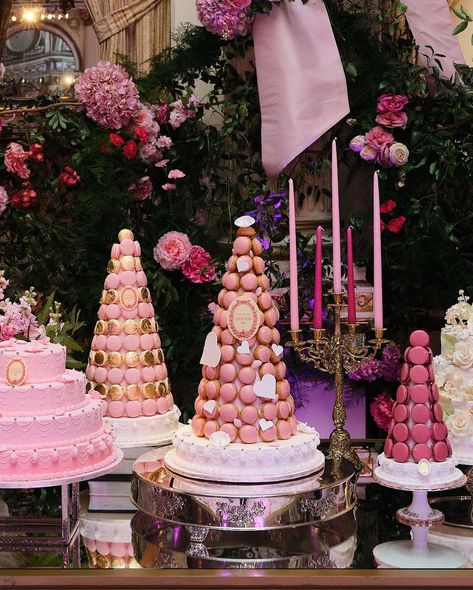 Sofia Crokos Events on Instagram: “& she said let them eat cake 🍰 Marie Antoinette would approve! These magnificent artists really created masterpieces for Becks big day🙏🏽…” Marie Antoinette Party Theme Birthday, Let Them Eat Cake Party, Let Them Eat Cake Aesthetic, Marie Antoinette Party Theme, Marie Antoinette Birthday, Laduree Party, Cake Marie Antoinette, Marie Antoinette Cake, Macaroon Tower