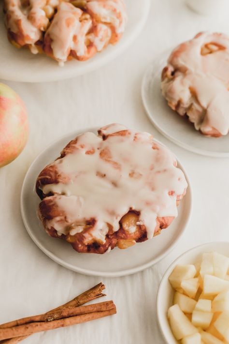 Apple fritter donut on a white plate. Apple Fritter Donut, Japanese Tempura, Matcha Tea Latte, Apple Fritter, Glazed Doughnuts, Diced Apples, Apple Filling, Doughnut Recipe, Apple Fritters