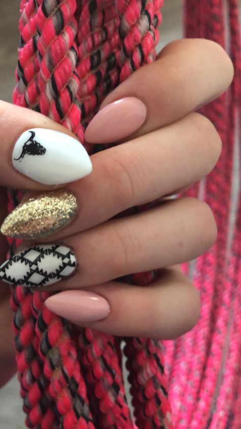 Cow Skull Nails, Antler Nails, Western Style Nails, Western Nails, Skull Nails, Antler Design, Longhorn Cow, Style Nails, Bull Horns