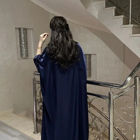 Available🖤✨ Wholesale...18 $(Negotiable) Retail...28 $ For more details, contact us at +971521525570(Whatsapp,Telegram)📲 #abaya #hijab #hijabi #dubai #jilbab #scarf #dress #islamic Dark Blue Abaya, Navy Blue Abaya, Hijabi Dubai, Abaya Aesthetic, Eid 2024, Muslim Girl Outfits, Butterfly Abaya, Blue Abaya, Blue Hijab