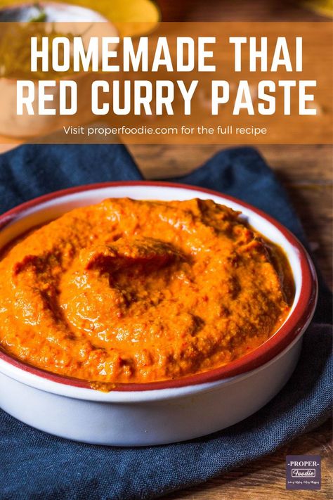 Best Thai Red Curry Recipe, Thai Red Curry Paste Recipe Vegetarian, How To Make Curry Paste, Thai Curry Sauce Recipe, Homemade Red Curry Paste, Diy Curry Paste, Homemade Curry Paste, Red Thai Curry Recipes, Red Thai Curry Vegetarian