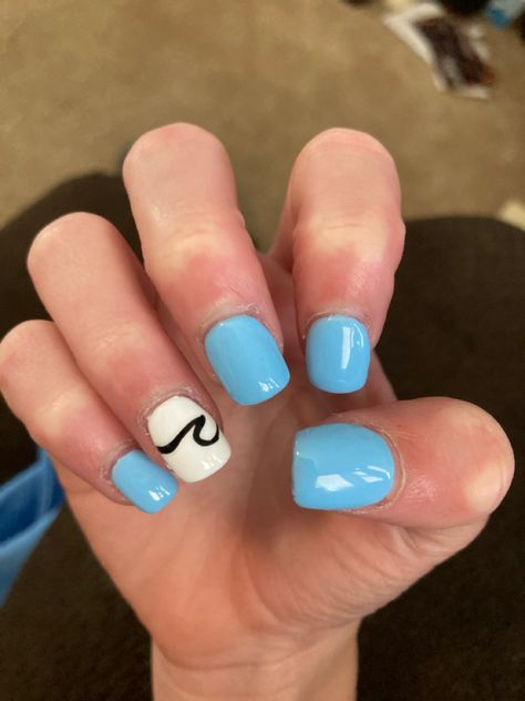 Blue Wave Nails, Cute Beach Nails, Blue Toe Nails, Pedicure Designs Summer, Fresh Nails, Hoco Nails, Wave Nails, Blue And White Nails, Summer Pedicure