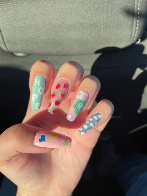 Hope World Nails, Hobicore Nails, Hobi Core Aesthetic, Kidcore Rainbow, Hope Nails, Nails Strawberry, Aesthetic Kidcore, World Flowers, Uñas Aesthetic