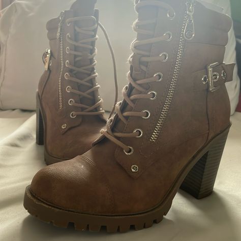 Never Worn Combat Boots! Brand New! Disposed Box But In Great Condition New Combat Boots Brown, Guess Shoes, Boots Brown, Brown Boots, Tan Brown, Combat Boots, New Color, Bootie Boots, Camel