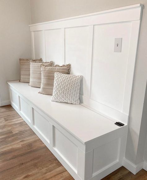 Built-In Bench with Storage - How to Build One Built In Dining Bench, Seating In Kitchen, Diy Bench Seat, Entrance Room, Built In Bench Seating, Nook Bench, Wall Bench, Diy Storage Bench, Storage Bench Seating