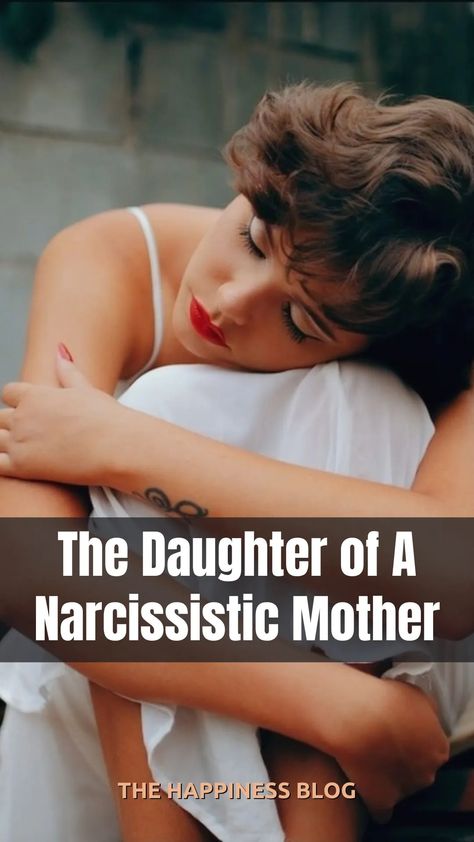 A narcissistic mother often leaves the ugliest mark on her daughters. These daughters work hard to hide the scar, yet give out subtle signs of the hurt. They become sacrificers and people-pleasers to stop others from recutting their scars. Narcissistic Mother Signs, Daughter Of Narcissistic Mother, Daughters Of Narcissistic Mothers, Narcissistic Mothers, People Pleasers, Narcissistic Mother, A Daughter, Narcissism, Mother Daughter