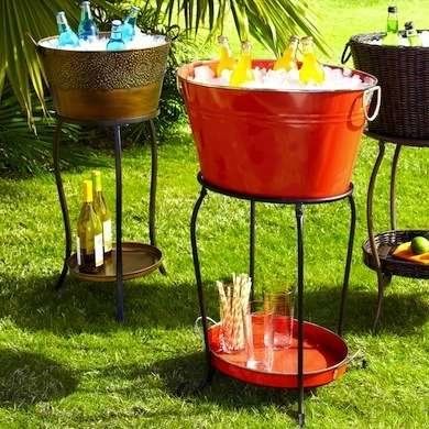 Drink Tub Serving Bar, Beverage Tub, Backyard Bar, Drink Station, Best Bbq, Outdoor Parties, Outdoor Party, Party Drinks, Outdoor Entertaining